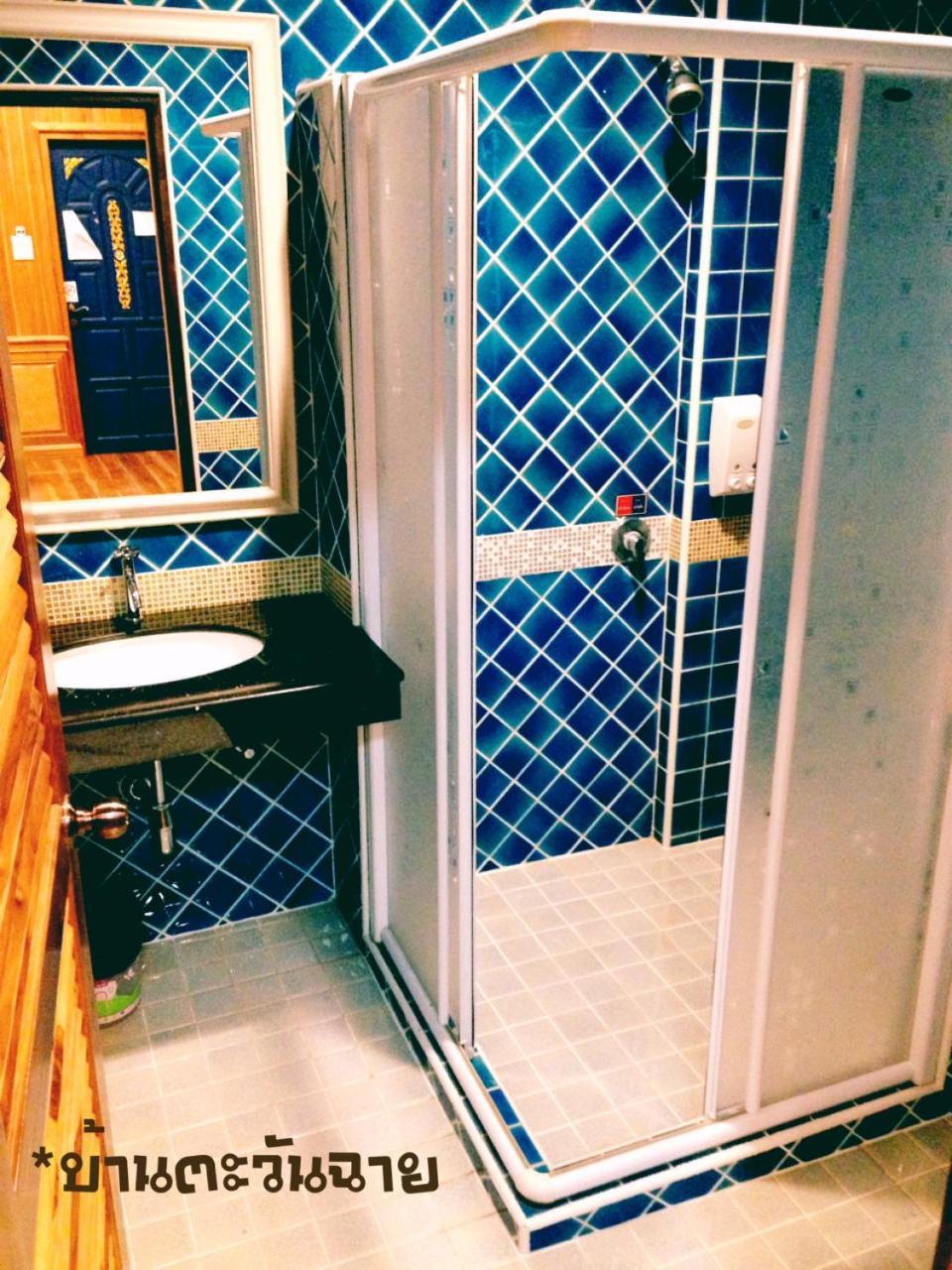 Hotel Baan Tawan Shine Surin Zewnętrze zdjęcie